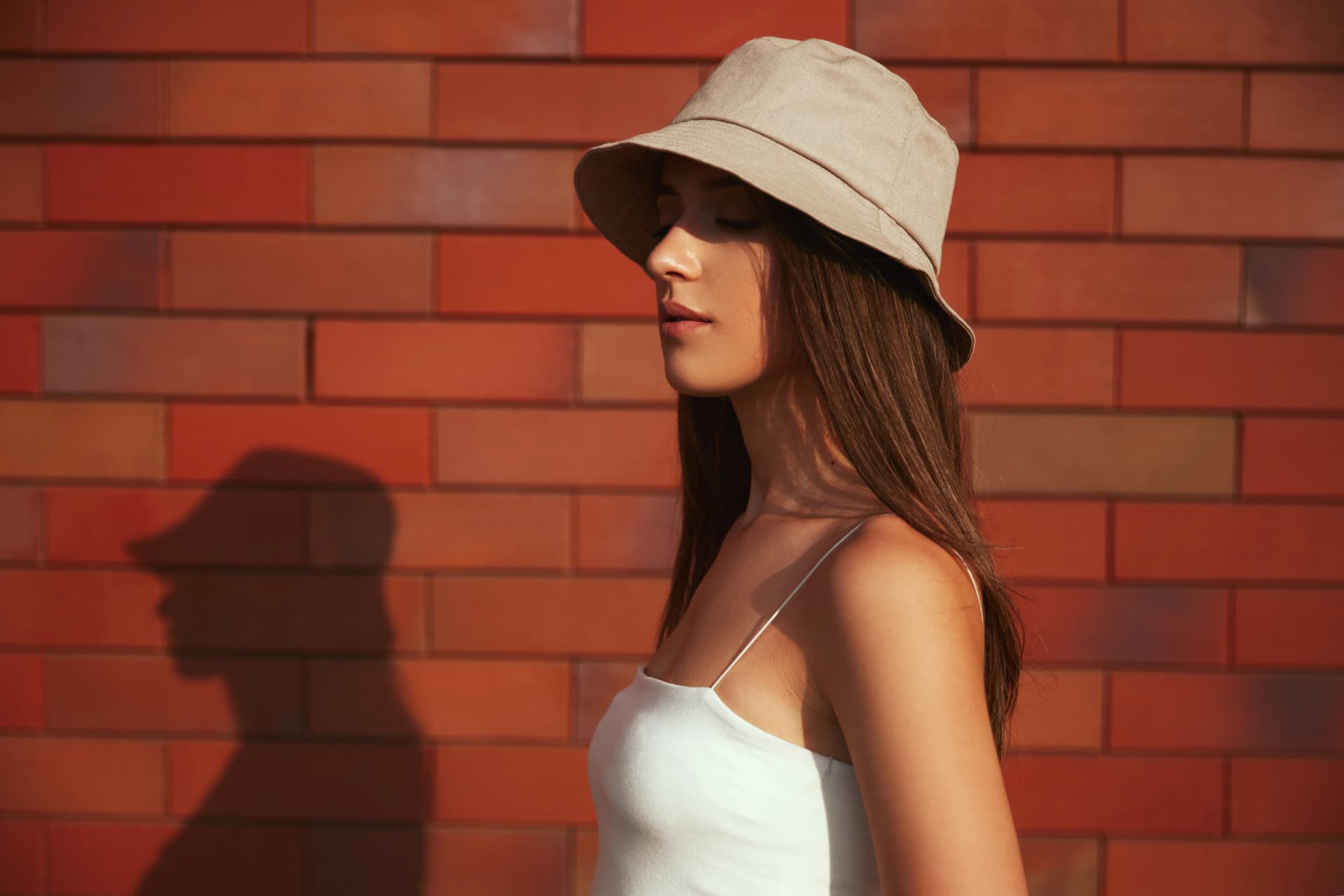 How to Style Bucket Hats for All Seasons