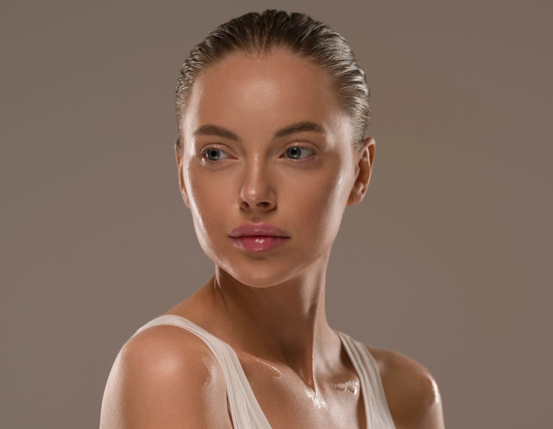 How to Create a Signature Modeling Look That Gets You Noticed