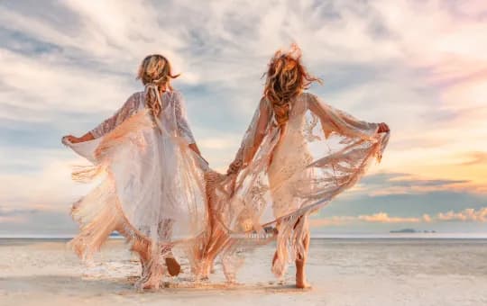 Mastering 'Boho with an Edge: Style for Every Body.