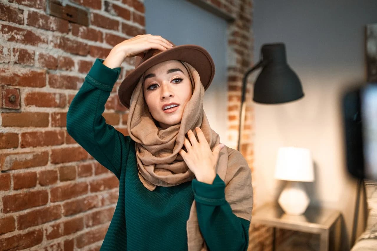 All You Need to Know About Freelance Modeling