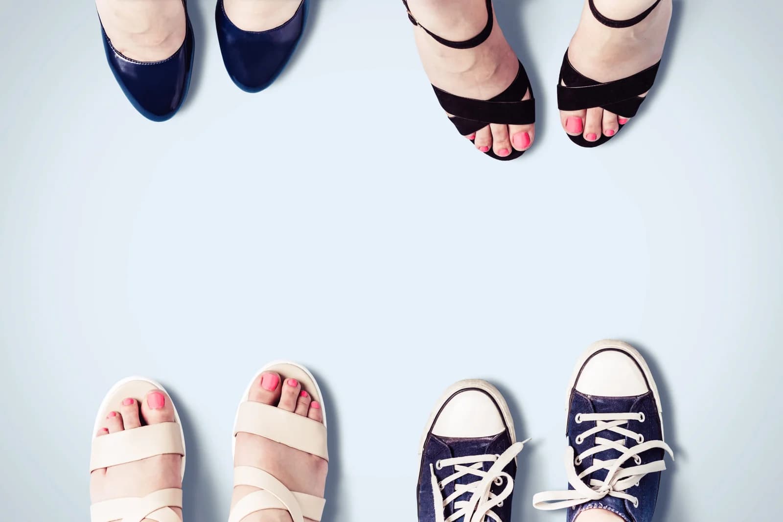 Dip your toes into summer: 8 sandals trend to know and shop now