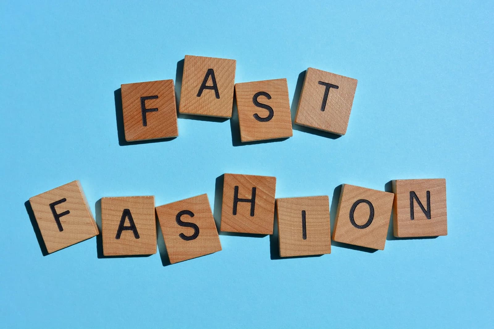 How and Why we should avoid Fast Fashion