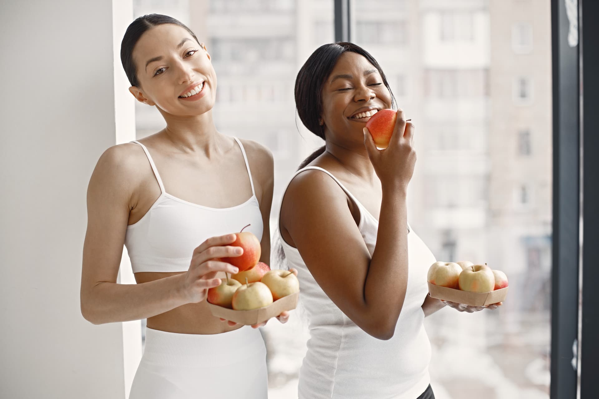 Healthy Habits Models Follow to Stay Fit During Holiday Season