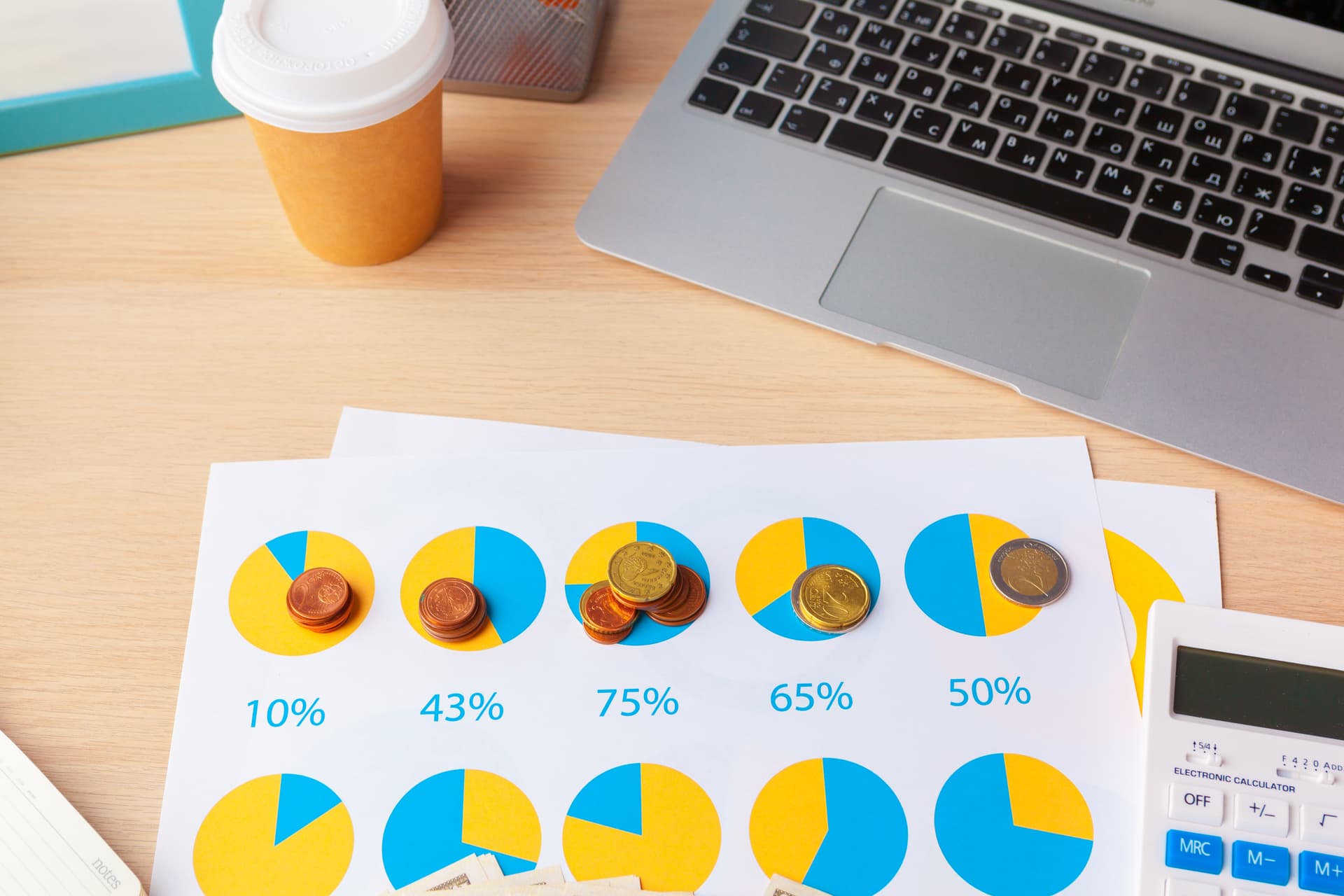 Smart Financial Tips for Aspiring Models Save and Thrive