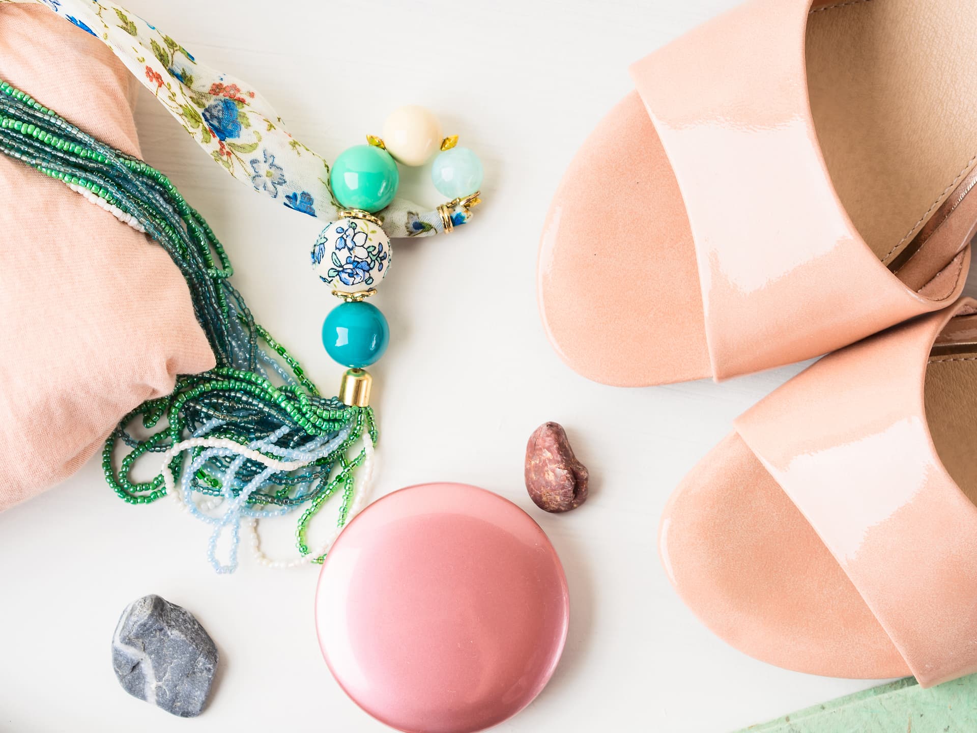 10 Essential Accessories for Models